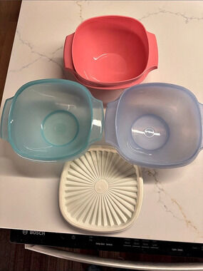 Tupperware One Touch Fresh Small Square Container Set Pink & Blue